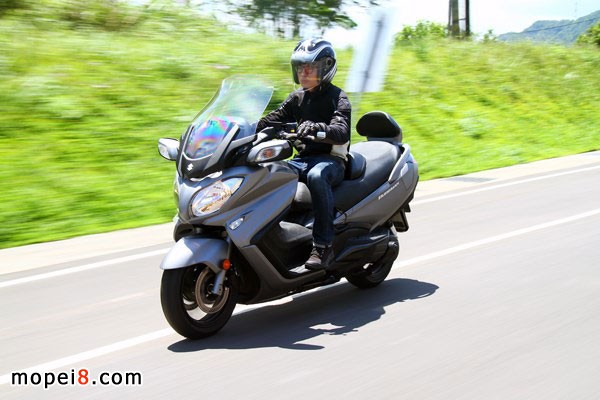 Suzuki Burgman650ExecutiveľĦ܇