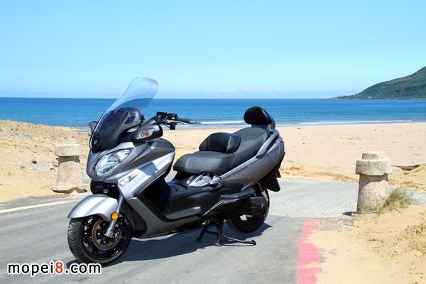 Suzuki Burgman650ExecutiveľĦ܇